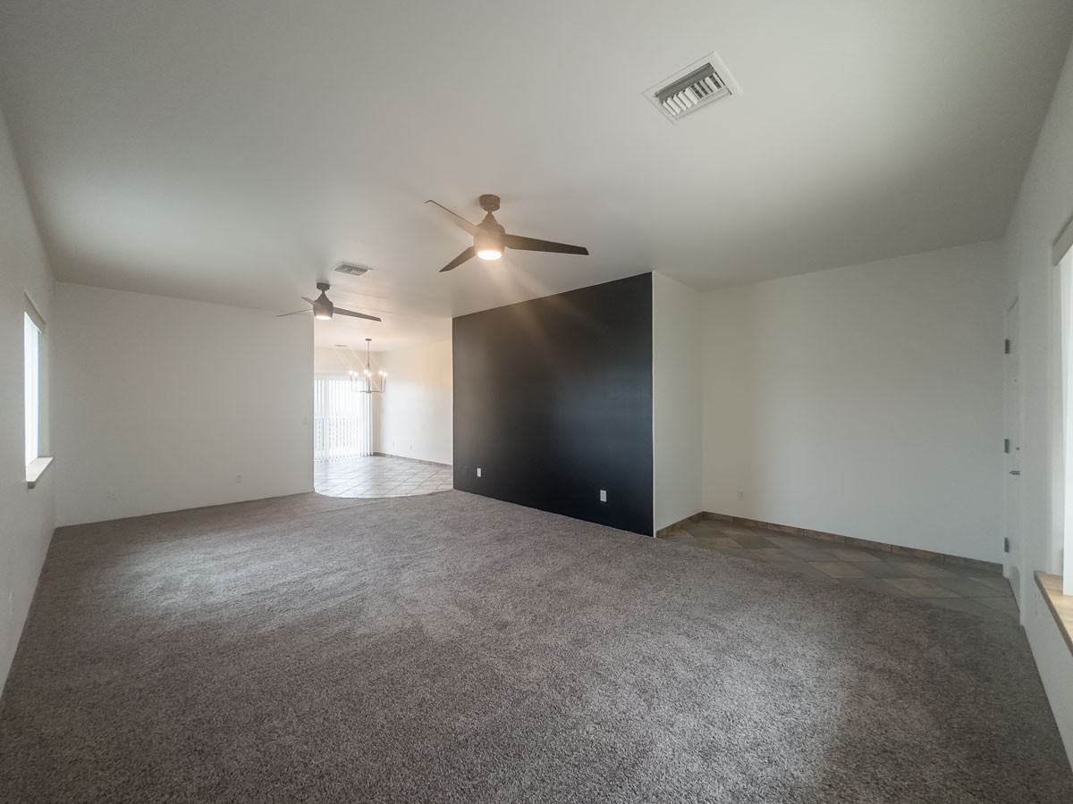 11513 W Kansas Ave - Photo 6 of 23