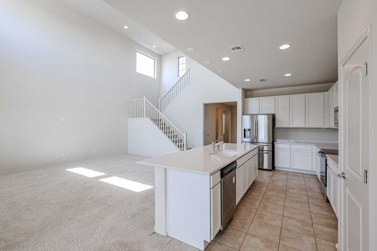 25334 N 163rd Dr - Photo 6 of 46