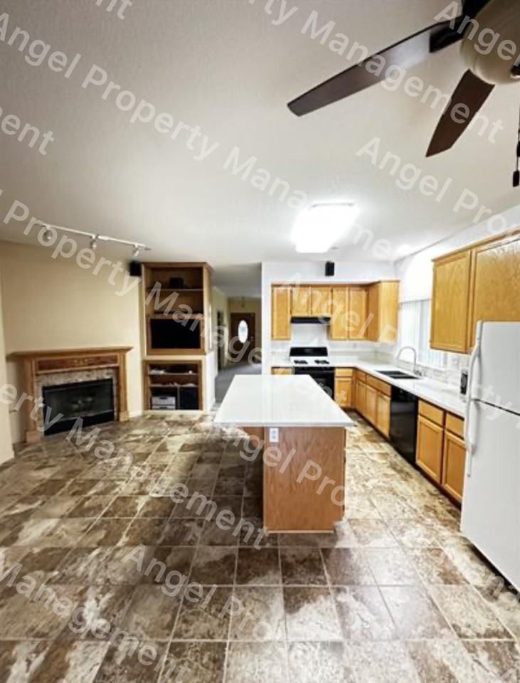 8203 Red Elk Dr #1 - Photo 6 of 11