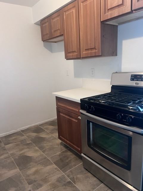 14127 Bayside Drive - Photo 2 of 12