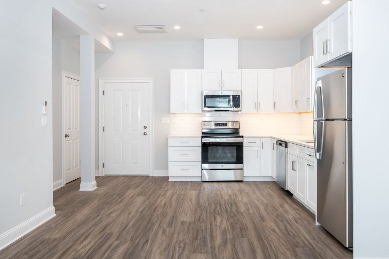 113 Katonah Ave - Photo 3 of 15