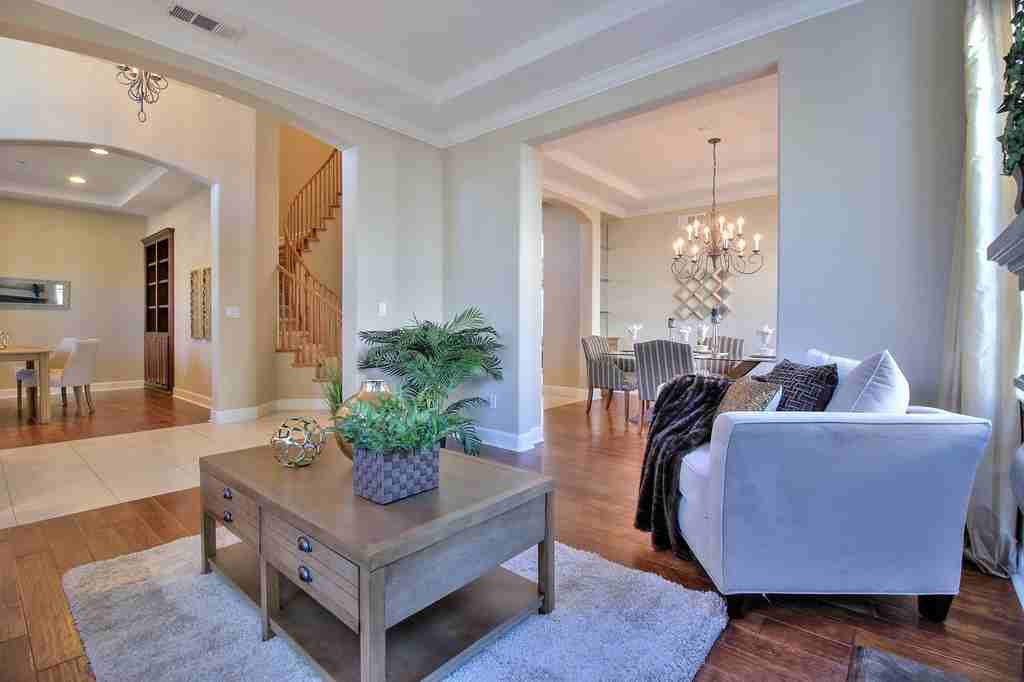 1755 Prima Dr - Photo 4 of 31