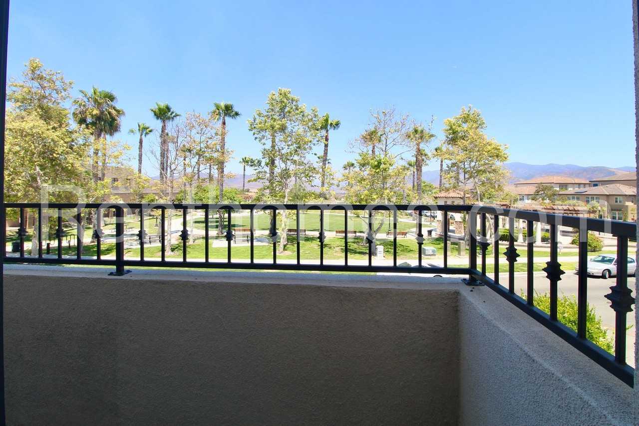 1716 Discovery Falls Dr #127 - Photo 4 of 28