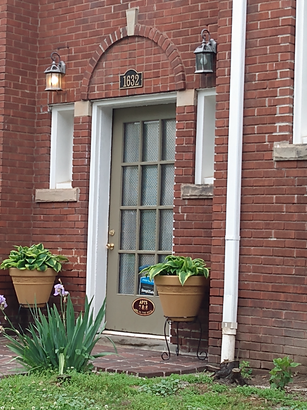 1632 Virginia St E #3