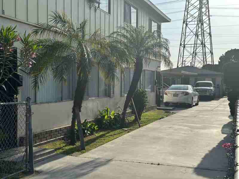 7837 1/2 Gilliland Ave - Photo 2 of 13