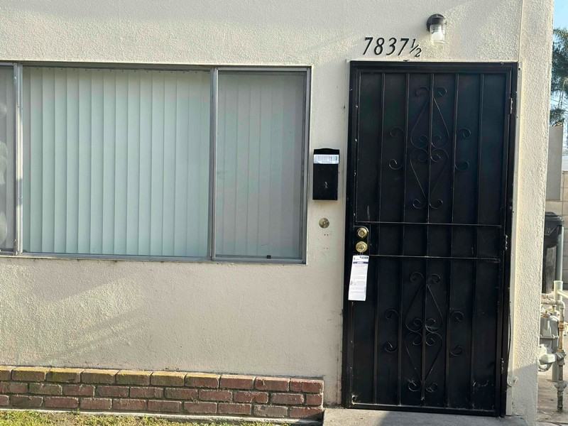 7837 1/2 Gilliland Ave - Photo 3 of 13