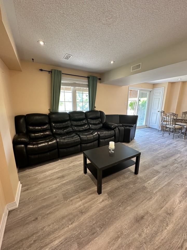 22 Goulden Crescent - Photo 6 of 15