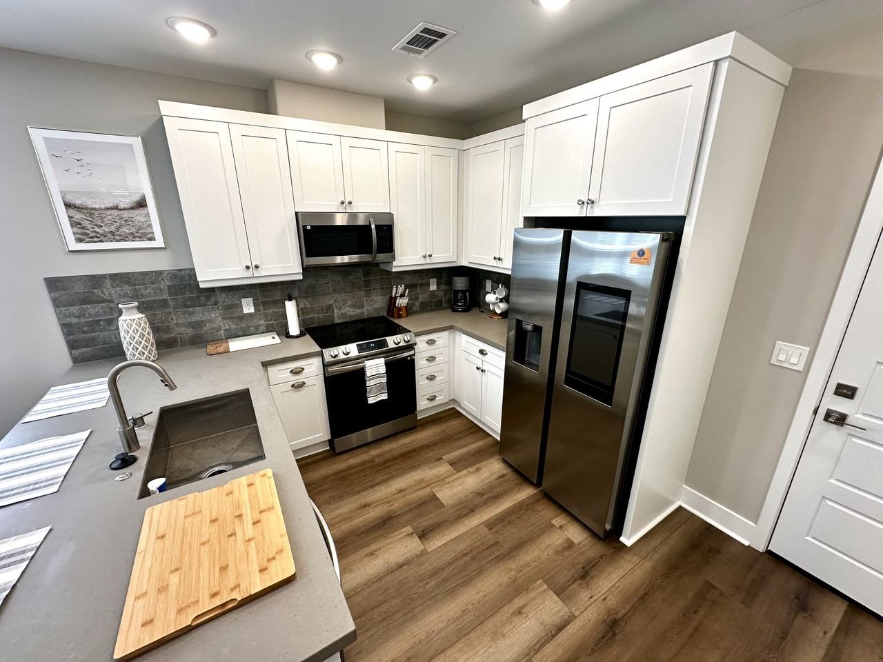 905 Madonna Rd #7 - Photo 6 of 19