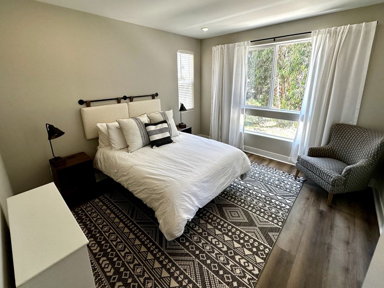 905 Madonna Rd #7 - Photo 7 of 19