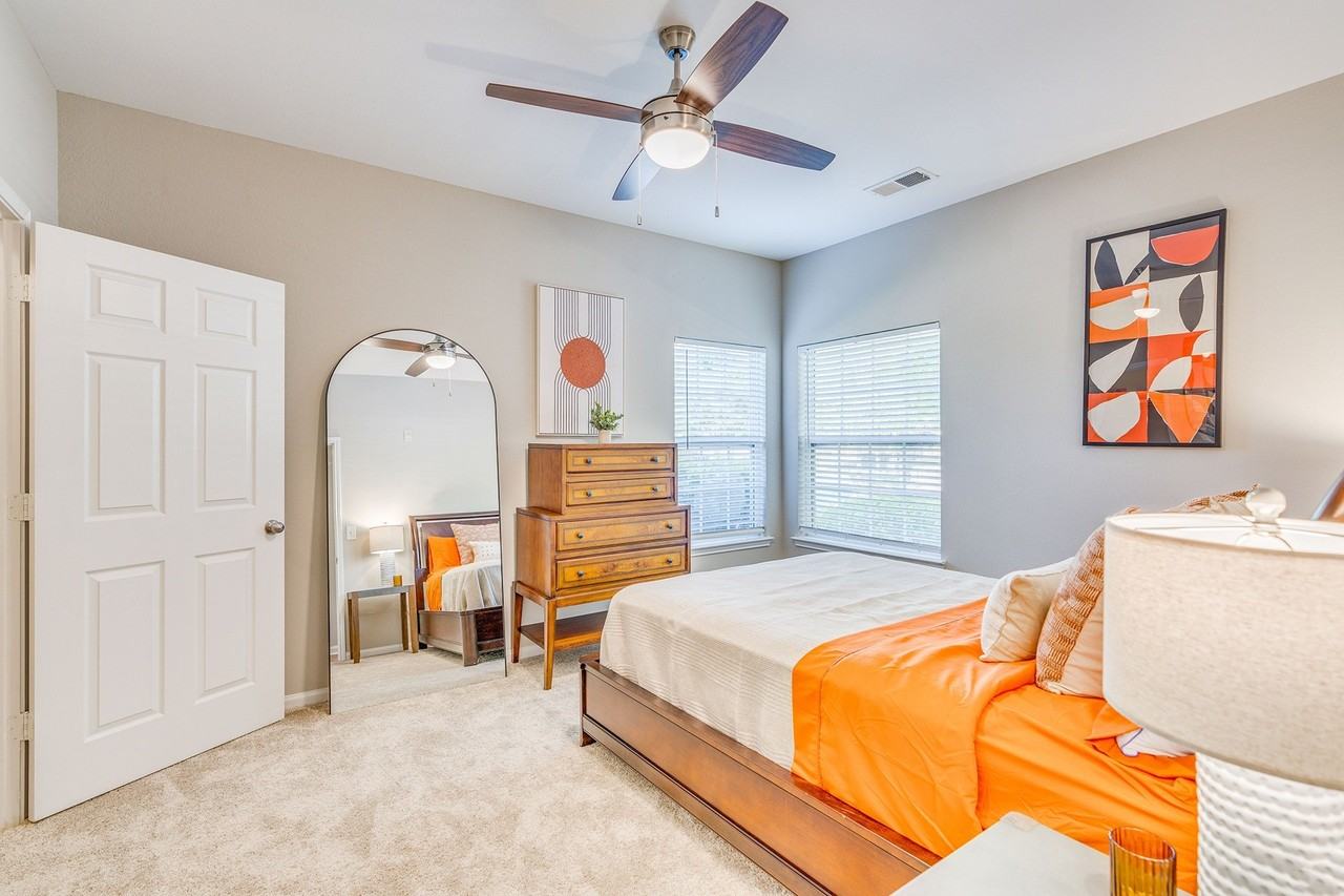 The Retreat at Spring Creek Apartments - Photo 7 of 29