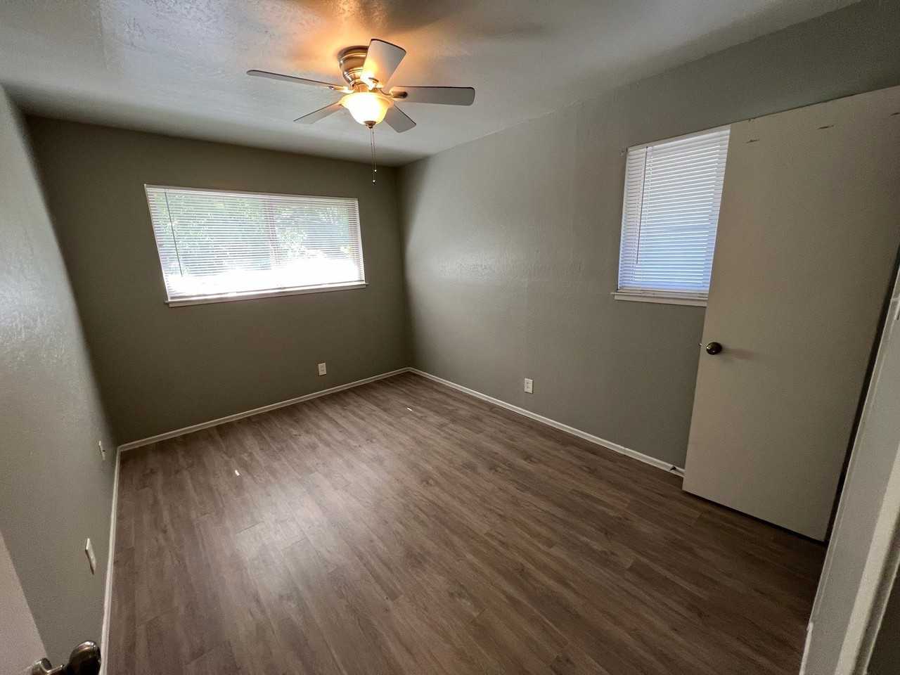 23rd Street - Photo 5 of 10