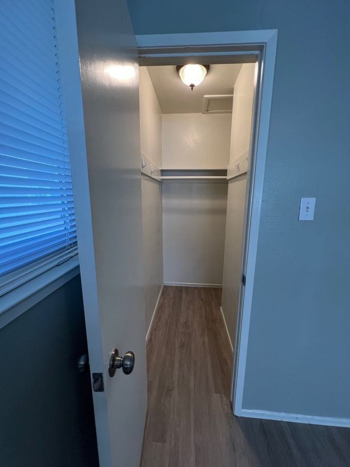 23rd Street - Photo 6 of 10