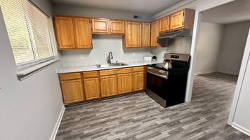 featured image of 2531 Crestwood Dr