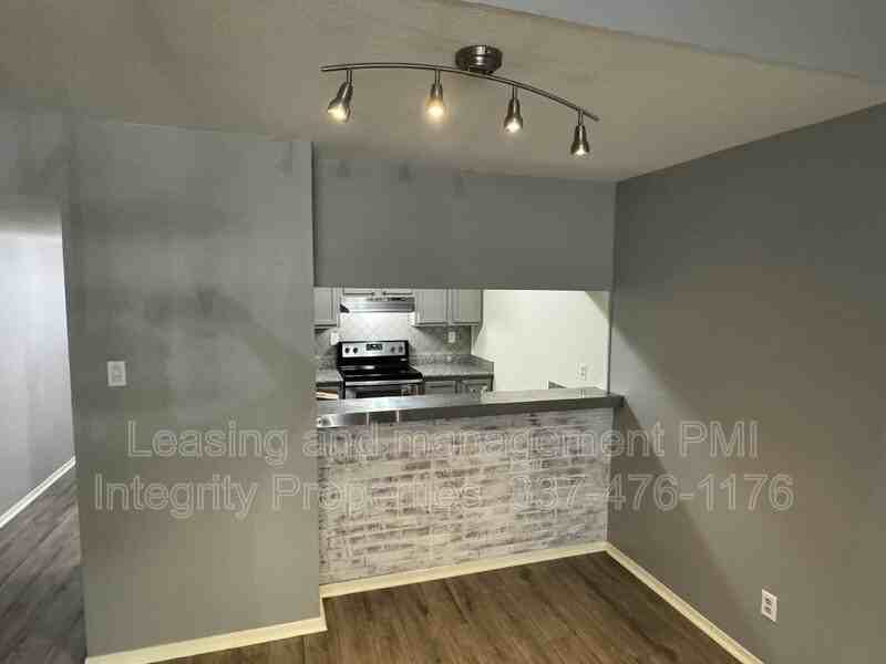 300 Lozes Ave #1603 - Photo 4 of 18