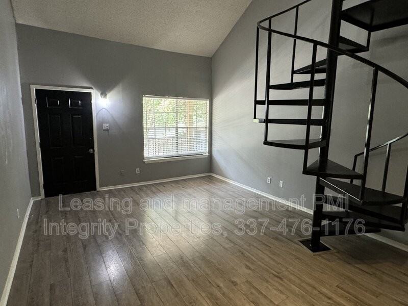 300 Lozes Ave #1603 - Photo 7 of 18