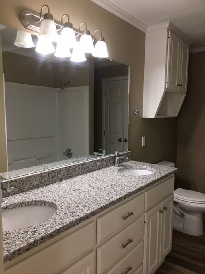 3916 Austin Ave - Photo 2 of 50