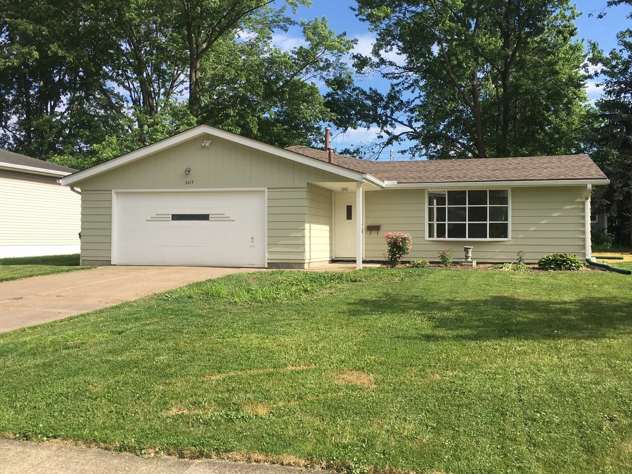 2617 West 37th Street, Lorain, OH 44053 3 bedroom House Rental Zumper