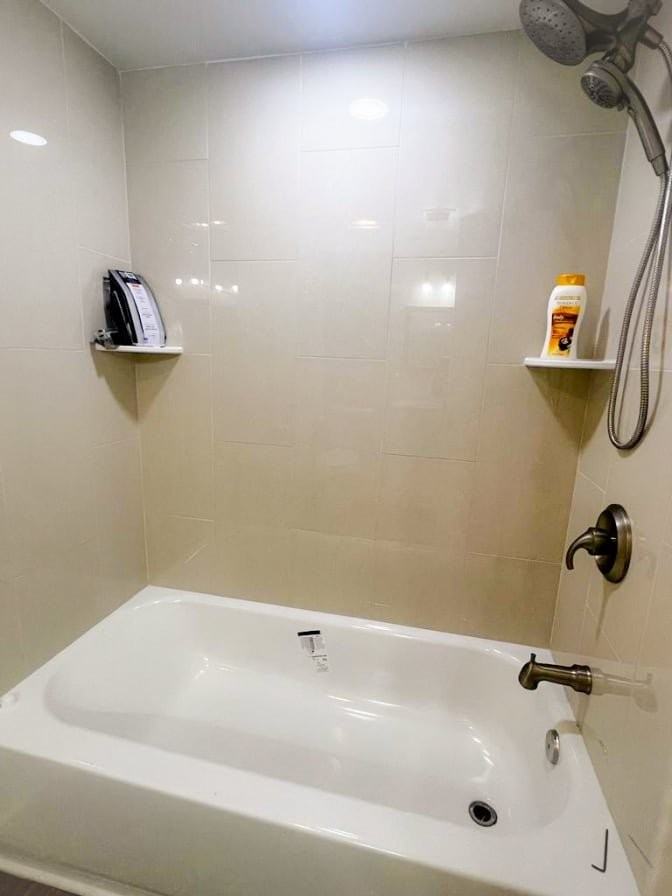 5311 59th Ave - Photo 5 of 12