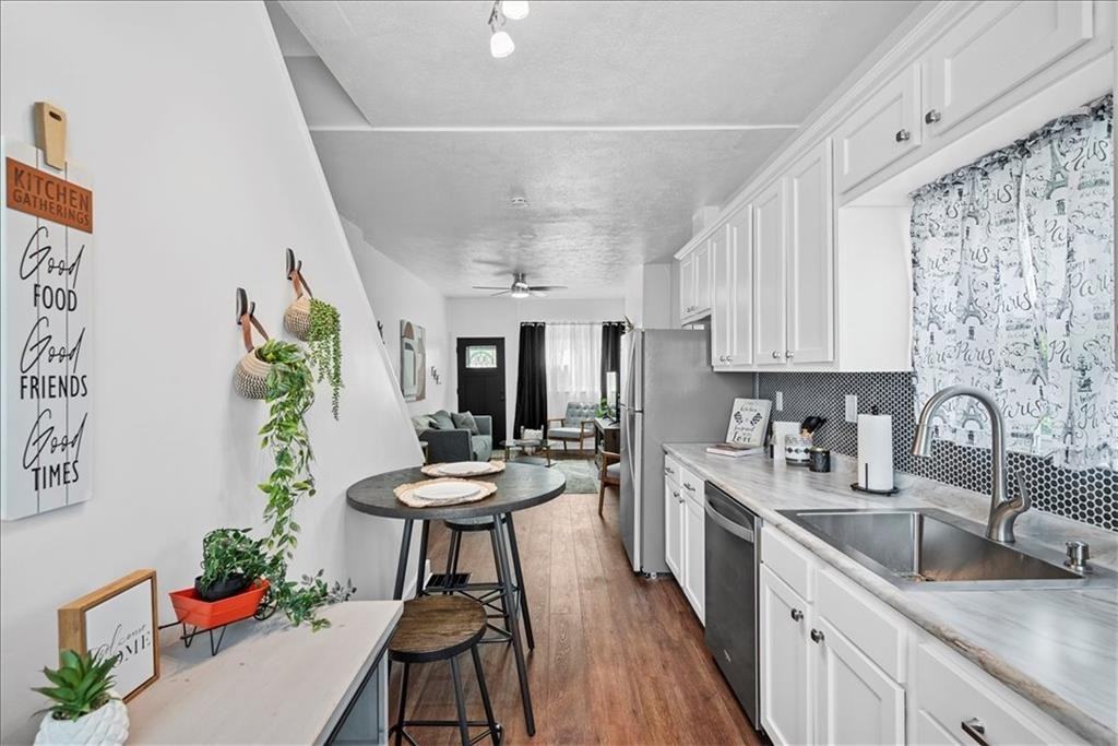 5623 Donson Way #NA - Photo 6 of 18