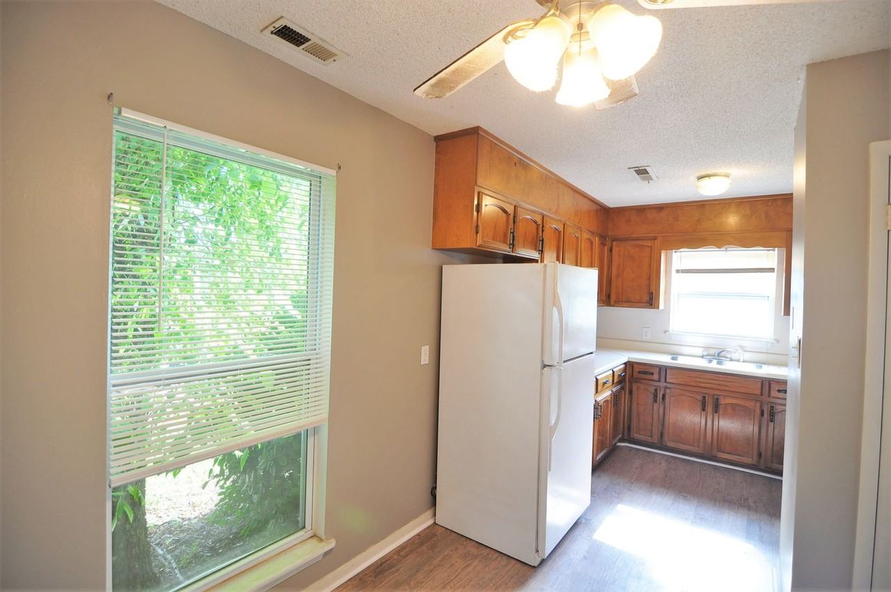 Old Highway 431 2979 - Photo 2 of 15