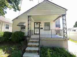 featured image of 2413 S 5th St