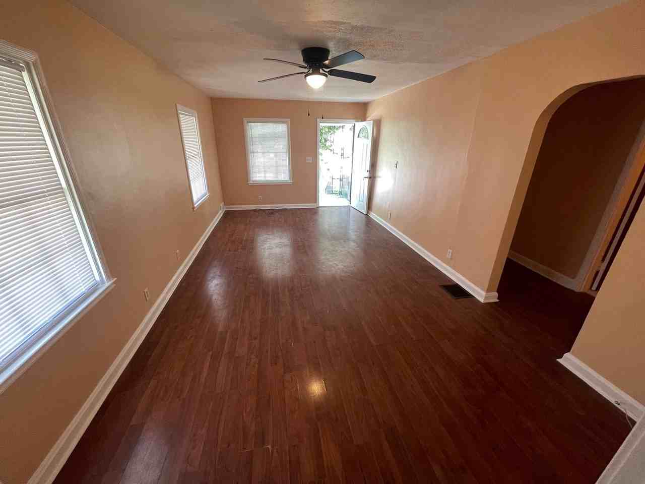 2413 S 5th St - Photo 2 of 16