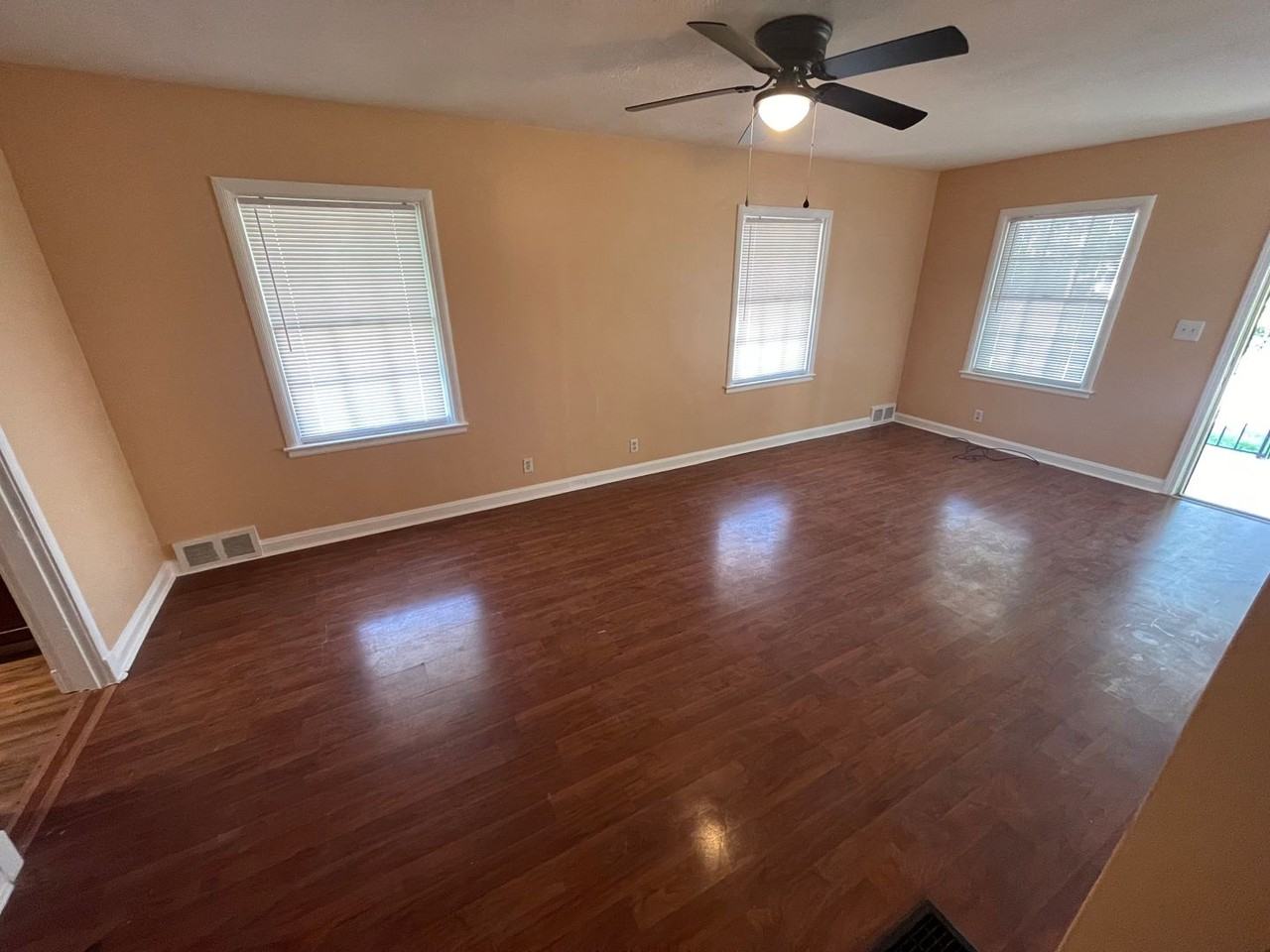 2413 S 5th St - Photo 3 of 16