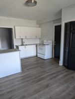 featured image of 978 Parent Ave #1