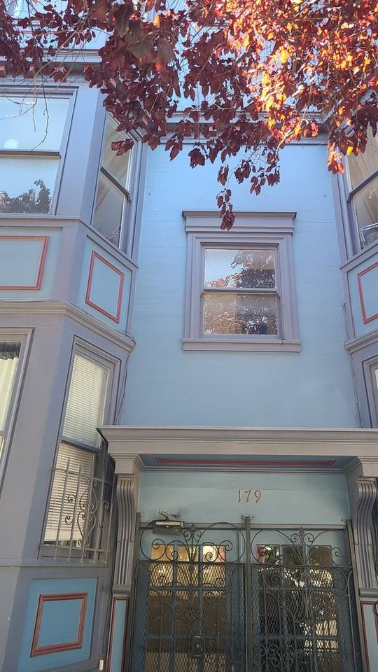 179 Caselli Ave #2 - Photo 3 of 17