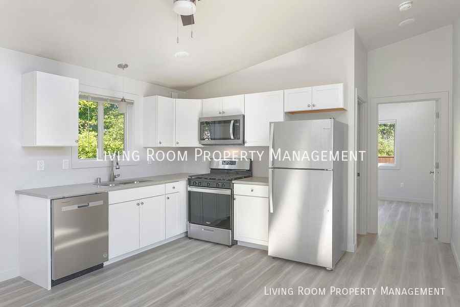 8939 North Fortune Avenue #B