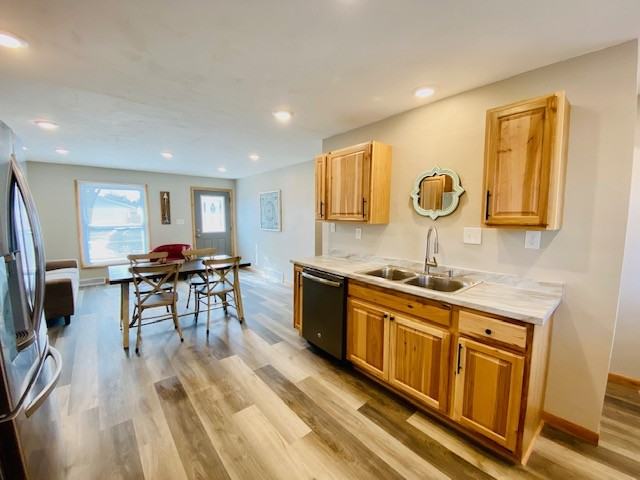 1430 E Coolidge Ave #NA - Photo 2 of 15