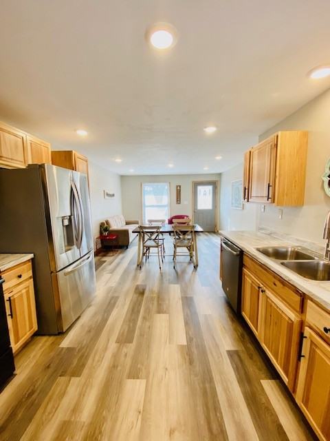 1430 E Coolidge Ave #NA - Photo 6 of 15