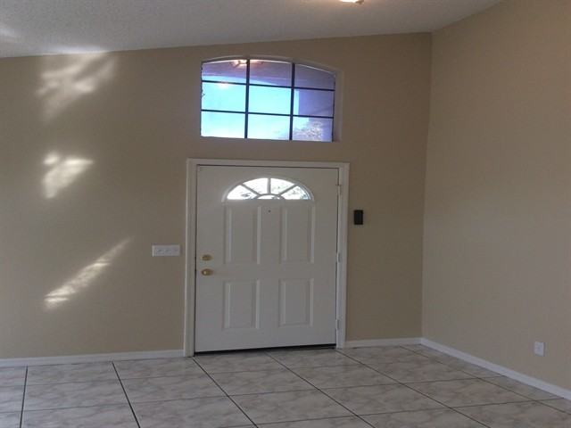 2453 Island Club Way - Photo 2 of 15