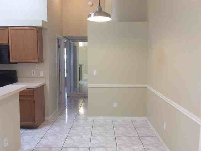 2453 Island Club Way - Photo 3 of 15