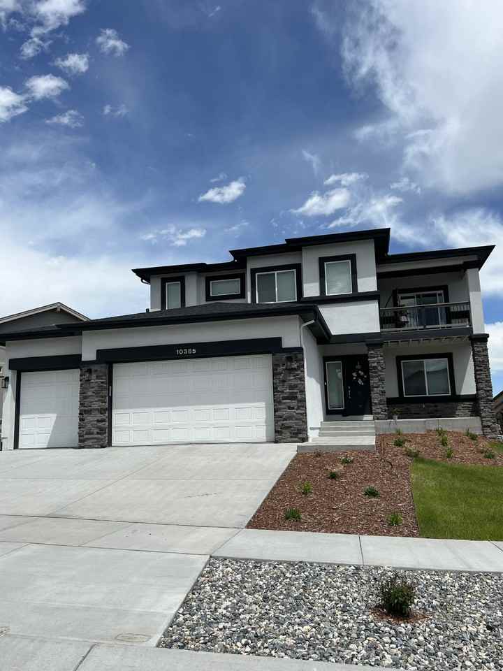 10385 Sharon Springs Dr #NA - Photo 2 of 29