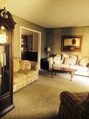 6 Stone Barn Dr - Photo 2 of 7