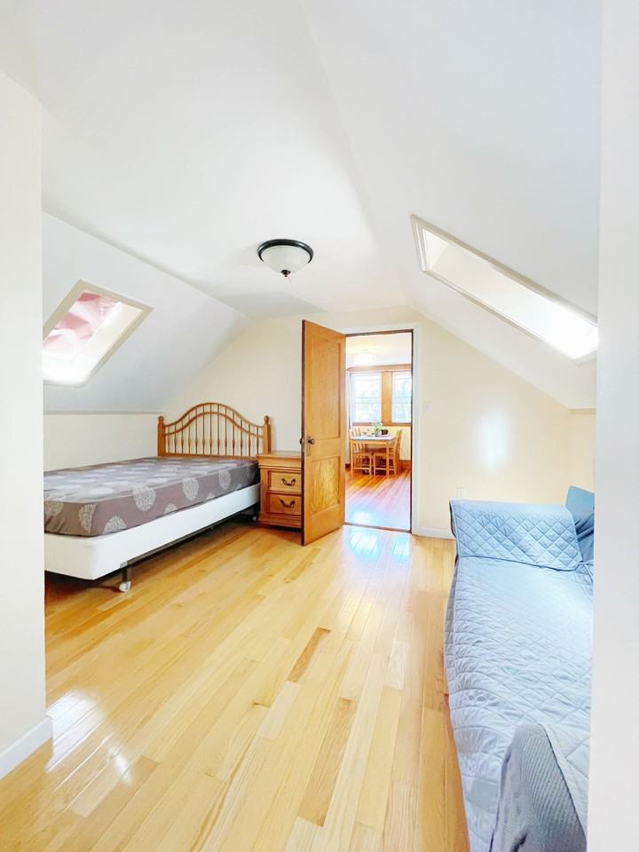 101 Lexington St #1 - Photo 7 of 26