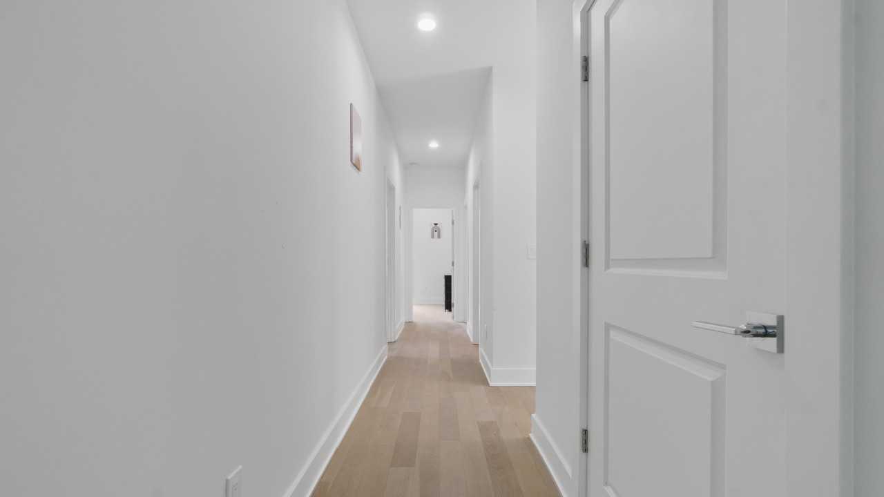 Mathewson Pl Sw - Photo 6 of 10