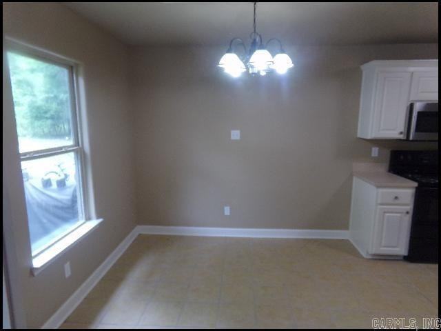 264 Glenna Ln - Photo 3 of 8