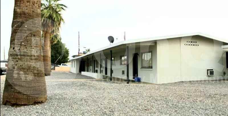 2241 W Campbell Ave #4 - Photo 2 of 13