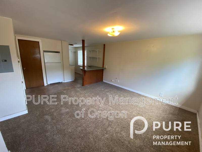 6803 Se Mabel Ave #A - Photo 3 of 14