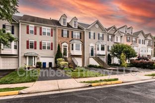 151 Hampshire Sq Sw - Photo 1 of 1