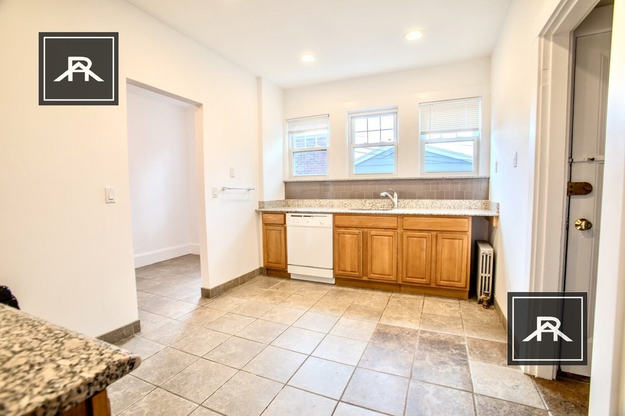 56 Kirkwood Rd #2 - Photo 5 of 19