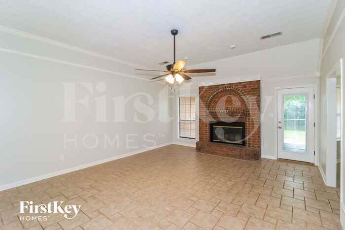3441 Annarose Dr - Photo 3 of 15