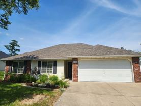 807 Sandy Ct - Photo 1 of 1