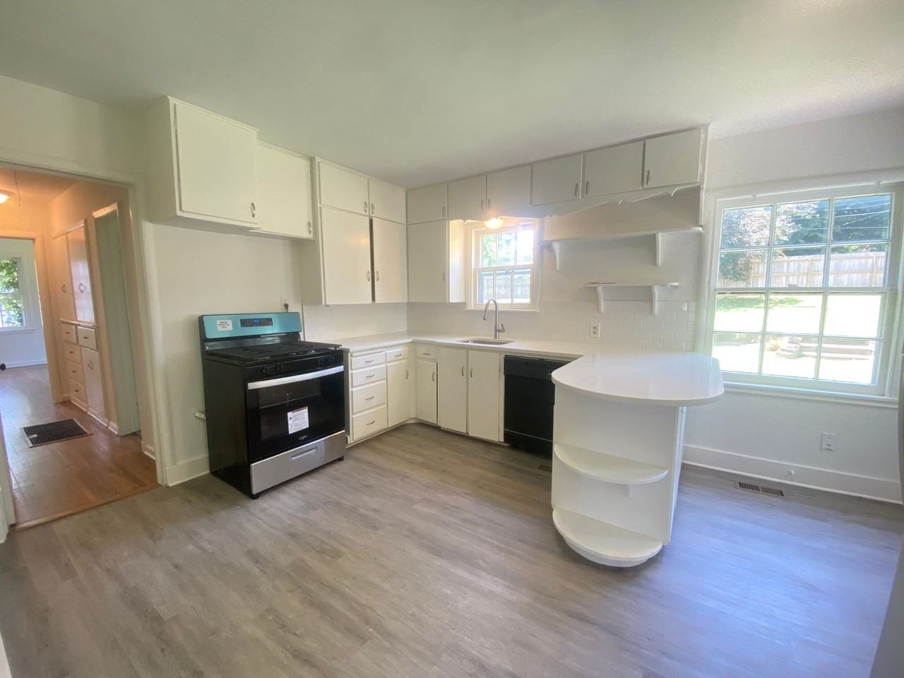 2216 S Florence Ave - Photo 6 of 15