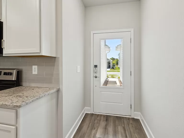 95425 Katherine St - Photo 4 of 36