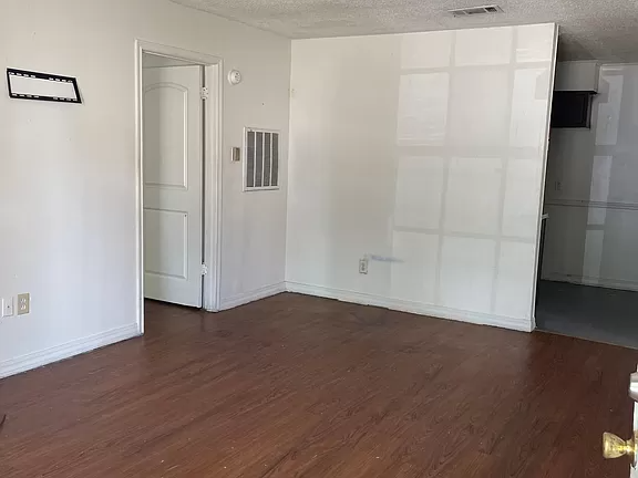 222 Marigny Circle. Duson. La.. #A - Photo 2 of 6