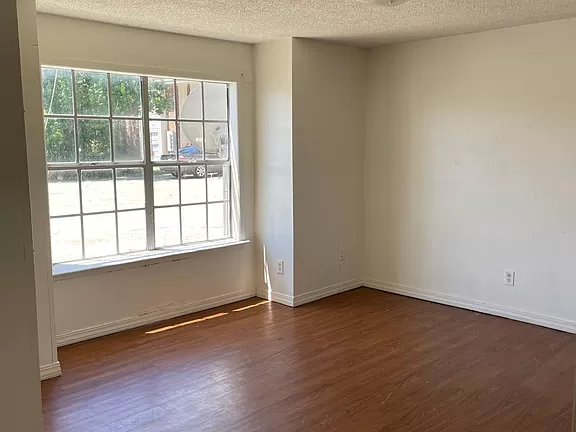 222 Marigny Circle. Duson. La.. #A - Photo 3 of 6