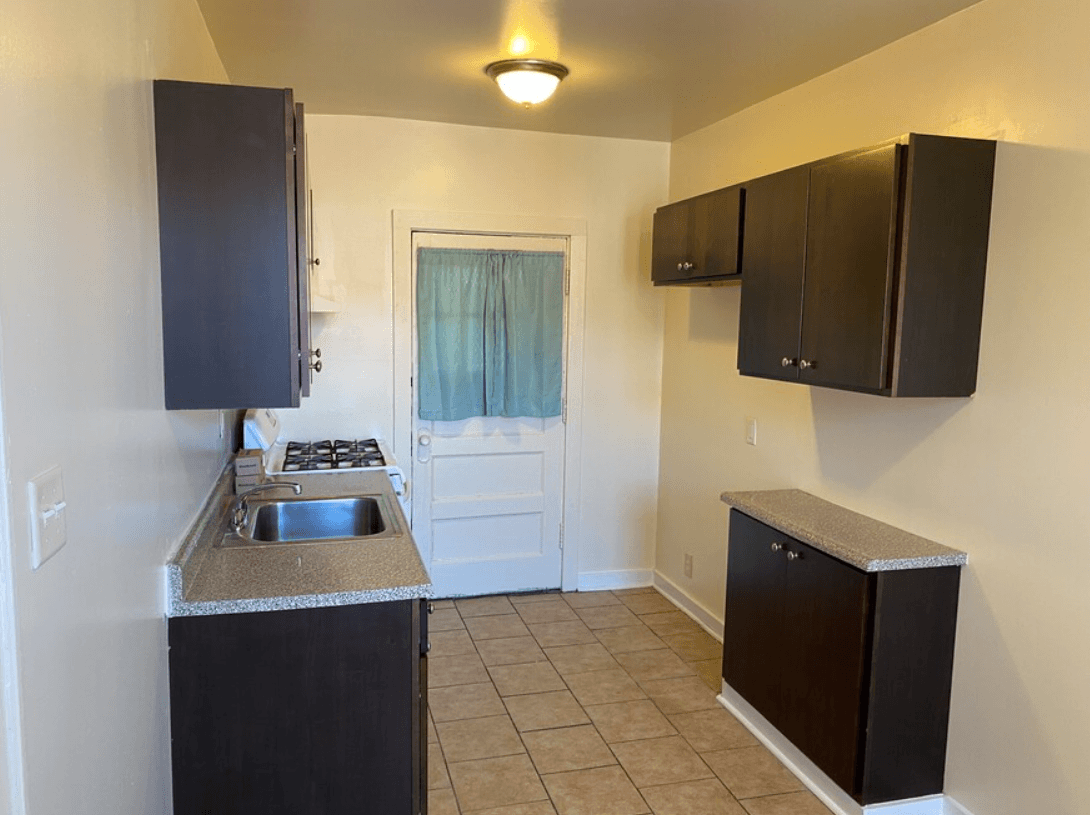 8201 S Michigan Avenue - Photo 4 of 8